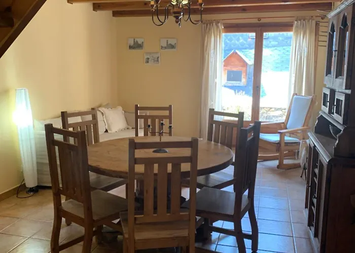 Casa Valentí Apartmán *